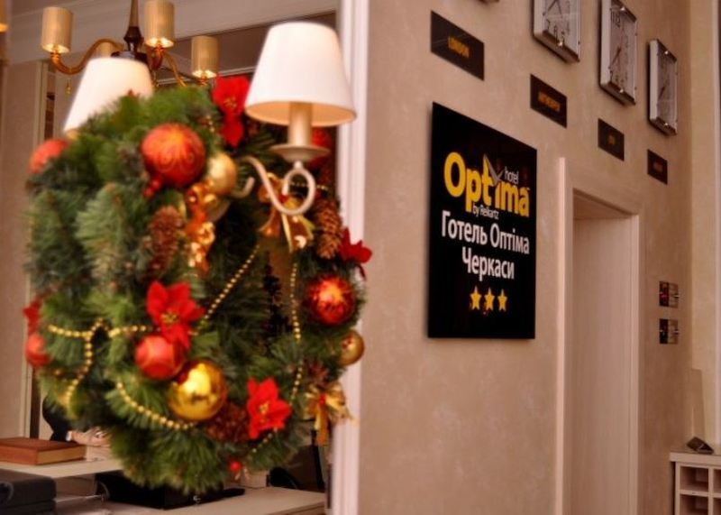 Optima Cherkasy Hotel ภายนอก รูปภาพ